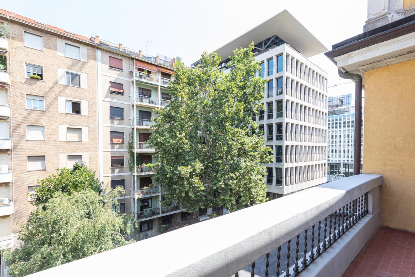 With Balcony - Collection Apartment Mailand
